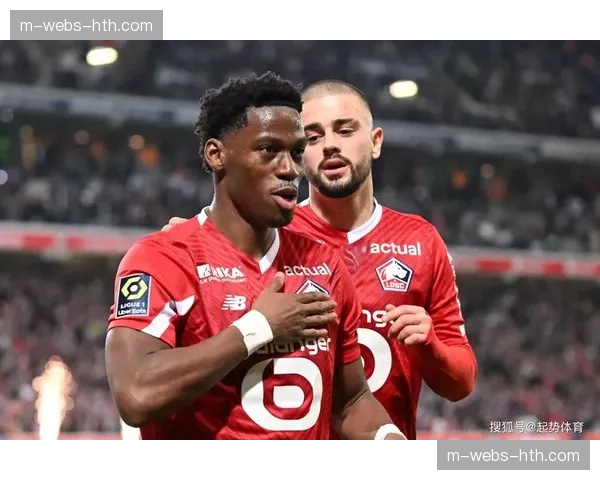 专栏:商业赞助加速涌入,是否在影响法甲球队的建队策略与比赛风格? 专栏:商业赞助加速涌入,是否在影响法甲球队的建队策略与比赛风格?